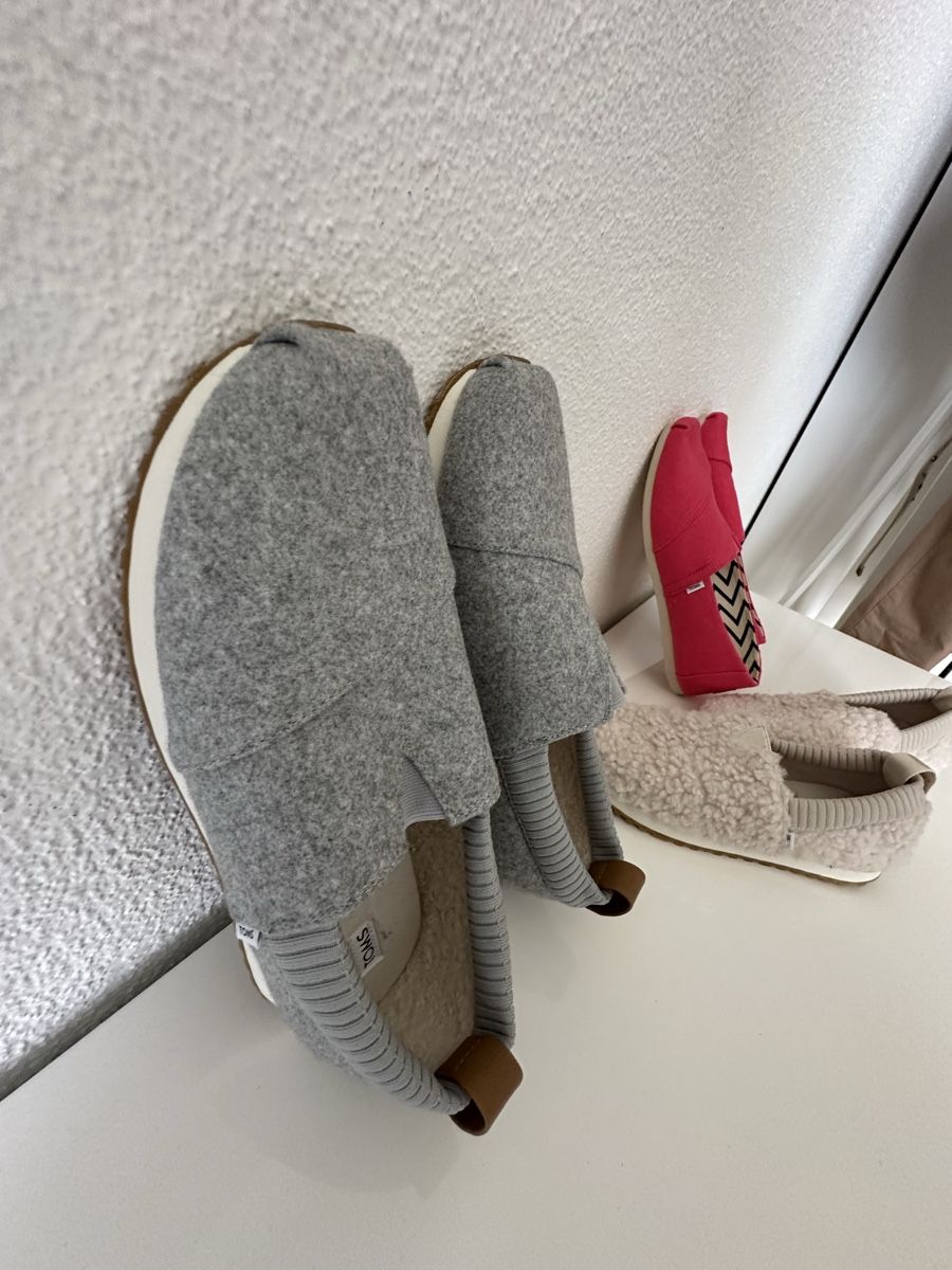 Scarpe da donna: 3 Paar Tom‘s Schuhe neu – Nuovo (secondo la descrizione) da Männedorf venduto da Ewallstreet 3