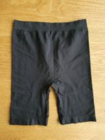 Kurze schwarze Leggings Gr. 128