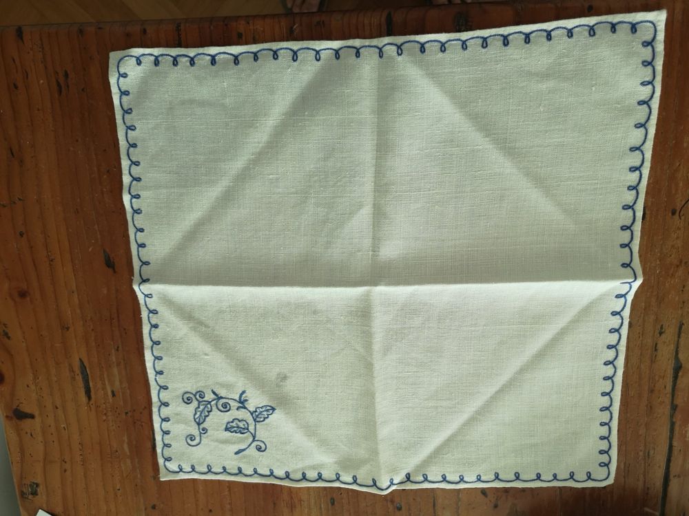 Cocktail-Servietten Aus 100% Leinen, 15,2 X 15,2 Cm, 12 Stück, Mit Gesticktem Punkt – Waschbar