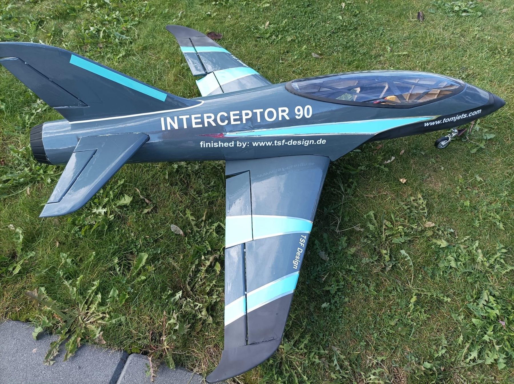RC Kits de montage: RC Modell : Tomjets Interceptor 90 – D'occasion à Ermatingen par kdemartin