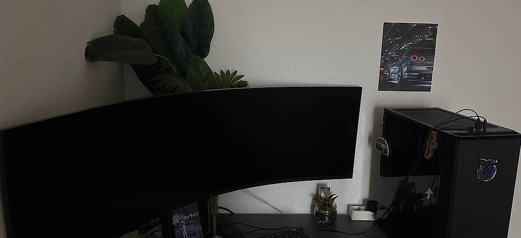 PCs: Gamer Computer mit Bildschirm  – D'occasion à Wald ZH par dan_v62y 2