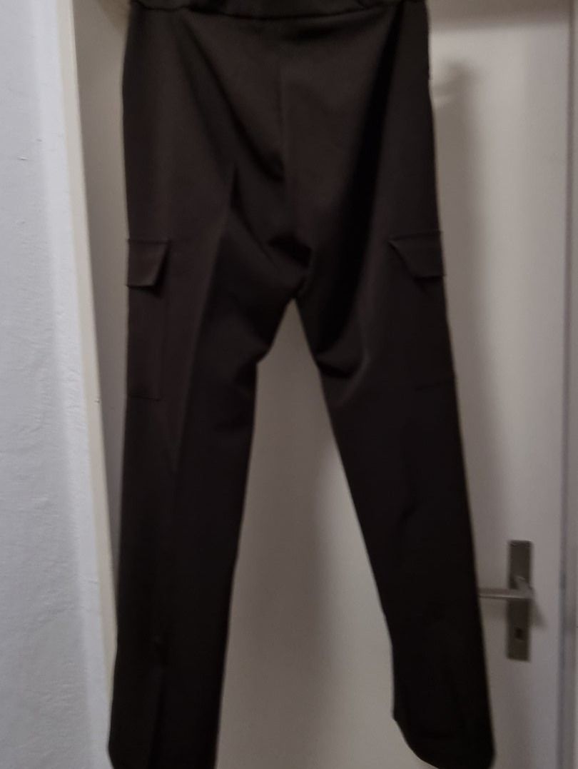 Pantaloni: Hose, Gr. M in dunkelbraun – Nuovo (secondo la descrizione) da geroldswil venduto da Gumball1 1