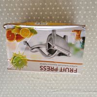 Fruchtpresse Aluminium ungebraucht, top Qualität in OVP