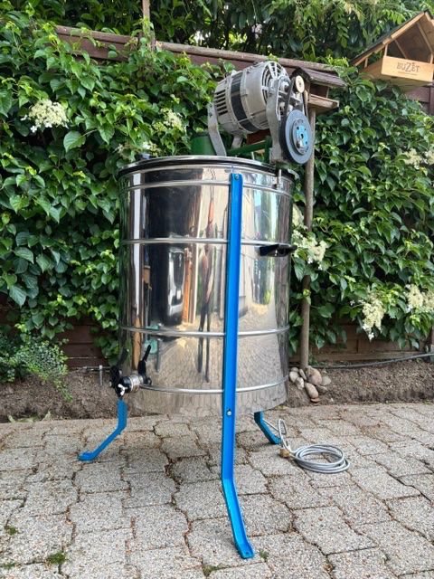 Tutte le macchine: extracteur de miel électrique – Usato da GENTHOD venduto da sommb