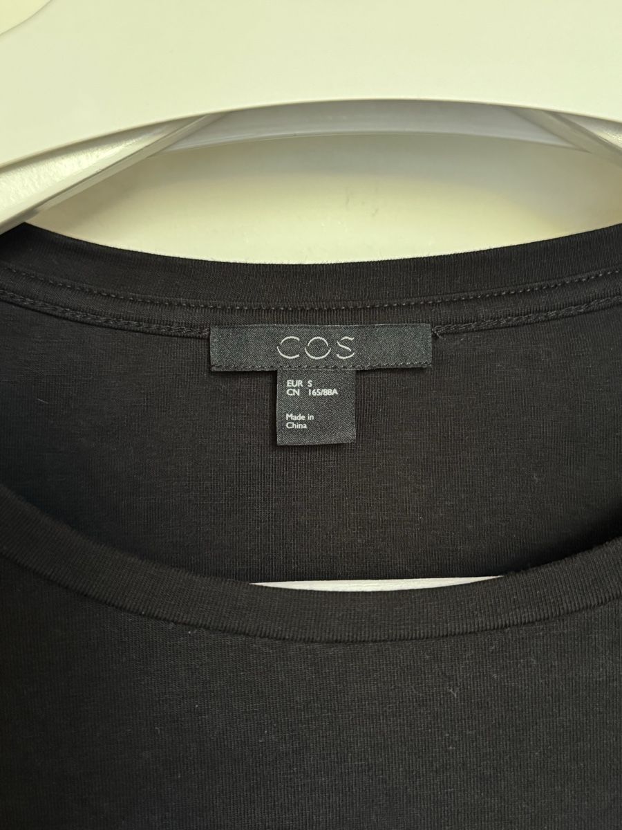 Cos T-shirt: COS Long Sleeve Top, A-line, Size S – Usato da Weesen venduto da sannevanrijn 3