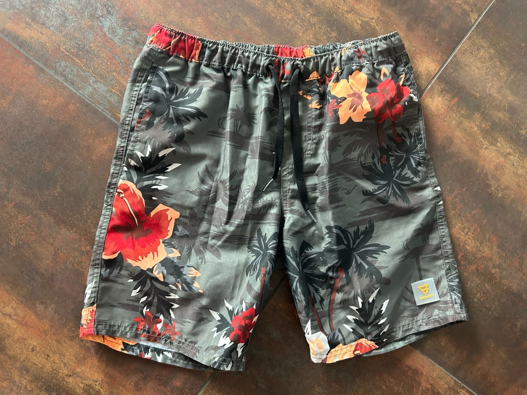 Brunotti Hosen: coole Badeshorts Brunotti – Gebraucht aus Abtwil SG von Elocin0815
