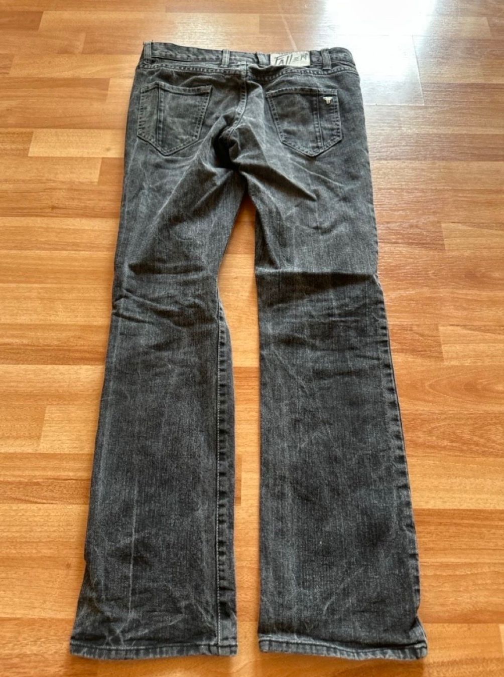 Jeans: Fallen Chris Cole Jeans, Gr. 32, einf. Bundweite ca. 41 cm – D'occasion à Zürich par barale_00 3
