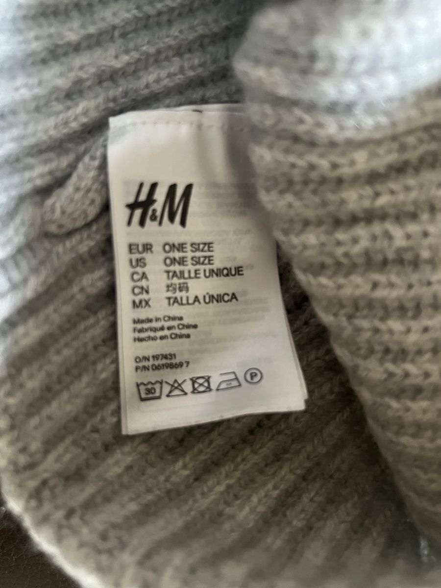 H&M Copricapi, berretti & cappellini: Mütze, 100% Kaschmir – Usato da Zürich venduto da Nora321 3