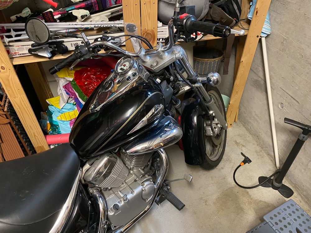 Amortisseurs Pour Suzuki VL 125 Intruder – 2000 – Occasion – Fonctionnels