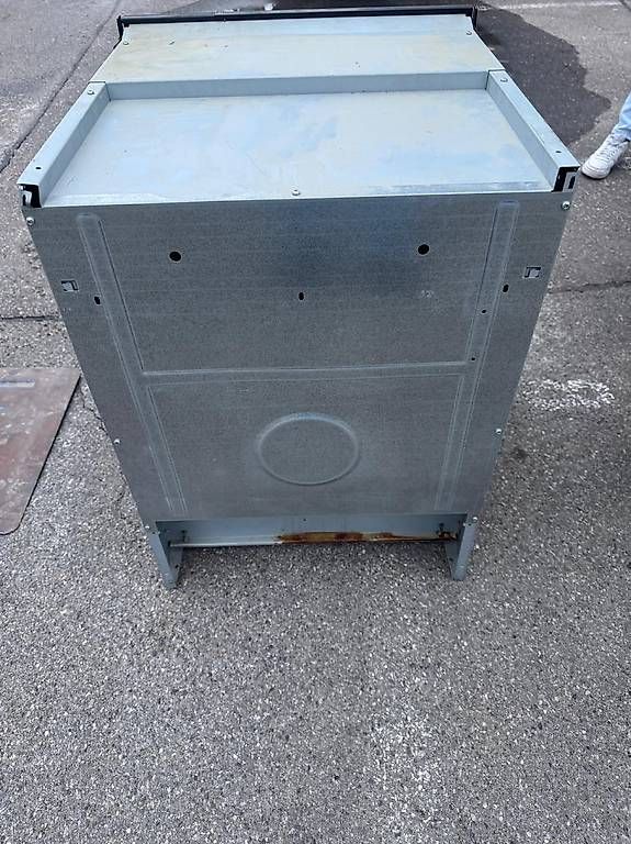 V-Zug Elettrodomestici da cucina: ZUG Combi-Steam S Backofen mit Dampf – Usato da Stein am Rhein venduto da Marekk. 4