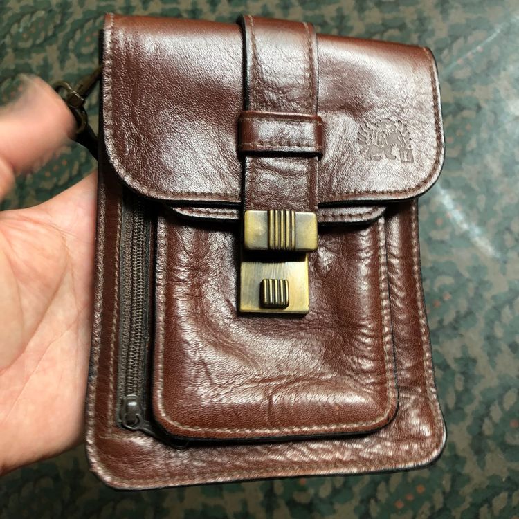 YAYA B.V / Accessoires / Kleine Ledertasche Eden