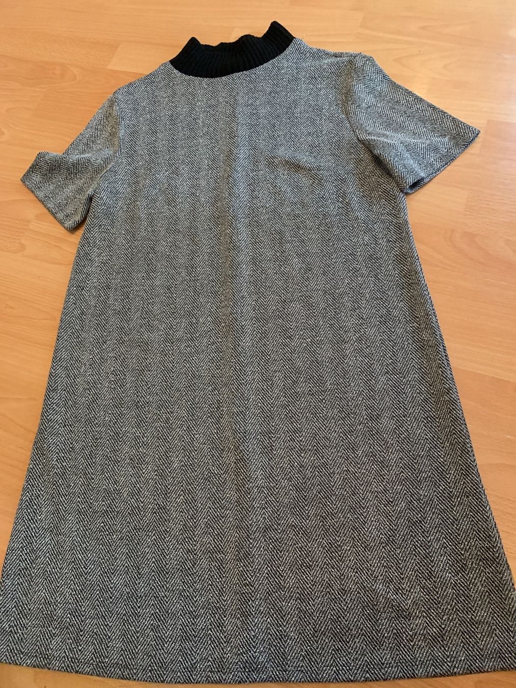 Primark Vestiti: Jolie robe Primark t. 40 – Usato da MEYRIN venduto da Gwendo10