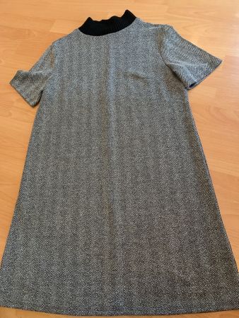 Jolie robe Primark t. 40