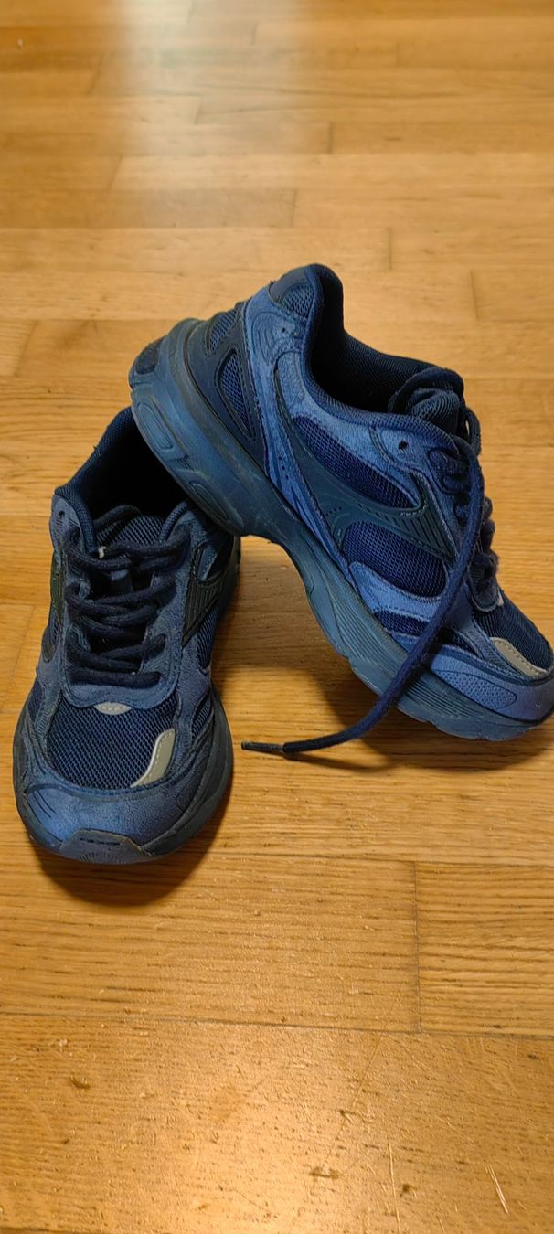 Zara Scarpe per ragazzi: Schuhe Zara gr. 34, echtes Leder – Usato da Langwiesen venduto da VELESA