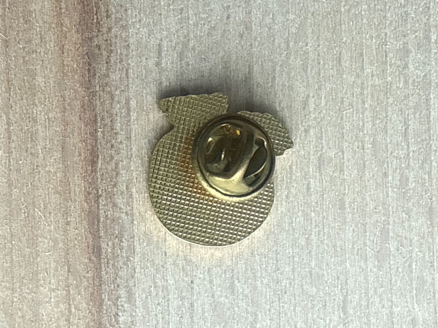 Placchette & Badge: Pin  STE-FAMILLE I.O. – Usato da Glattbrugg venduto da Schweigmatt 1