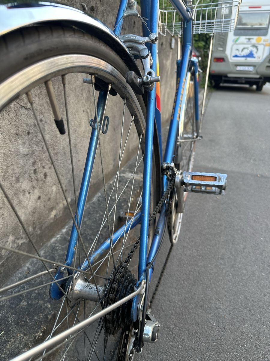 Peugeot Biciclette: Peugeot Velo mit Korb – Usato da Zürich venduto da cedkob 1