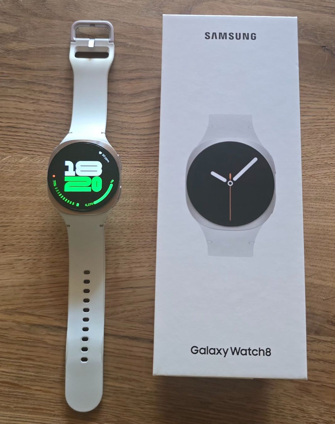 Samsung Smartwatch: Samsung watch 8 – Usato da Thun venduto da Estuardo