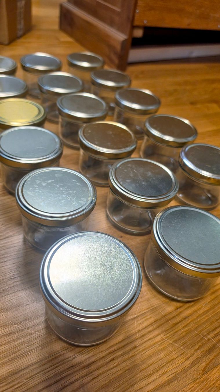 Contenitori & Simili: 18 Einmachgläser à 200 ml mit Deckel – Usato da Morges venduto da tba_bvy6 3