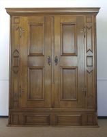 prächtiger antiker Flachbarock-Schrank