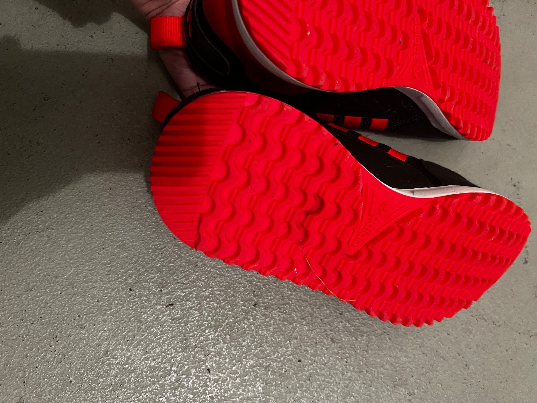 Adidas Scarpe da uomo: Adidas Turnschuhe 39.1/3 – Usato da Ebikon venduto da Venus025 3