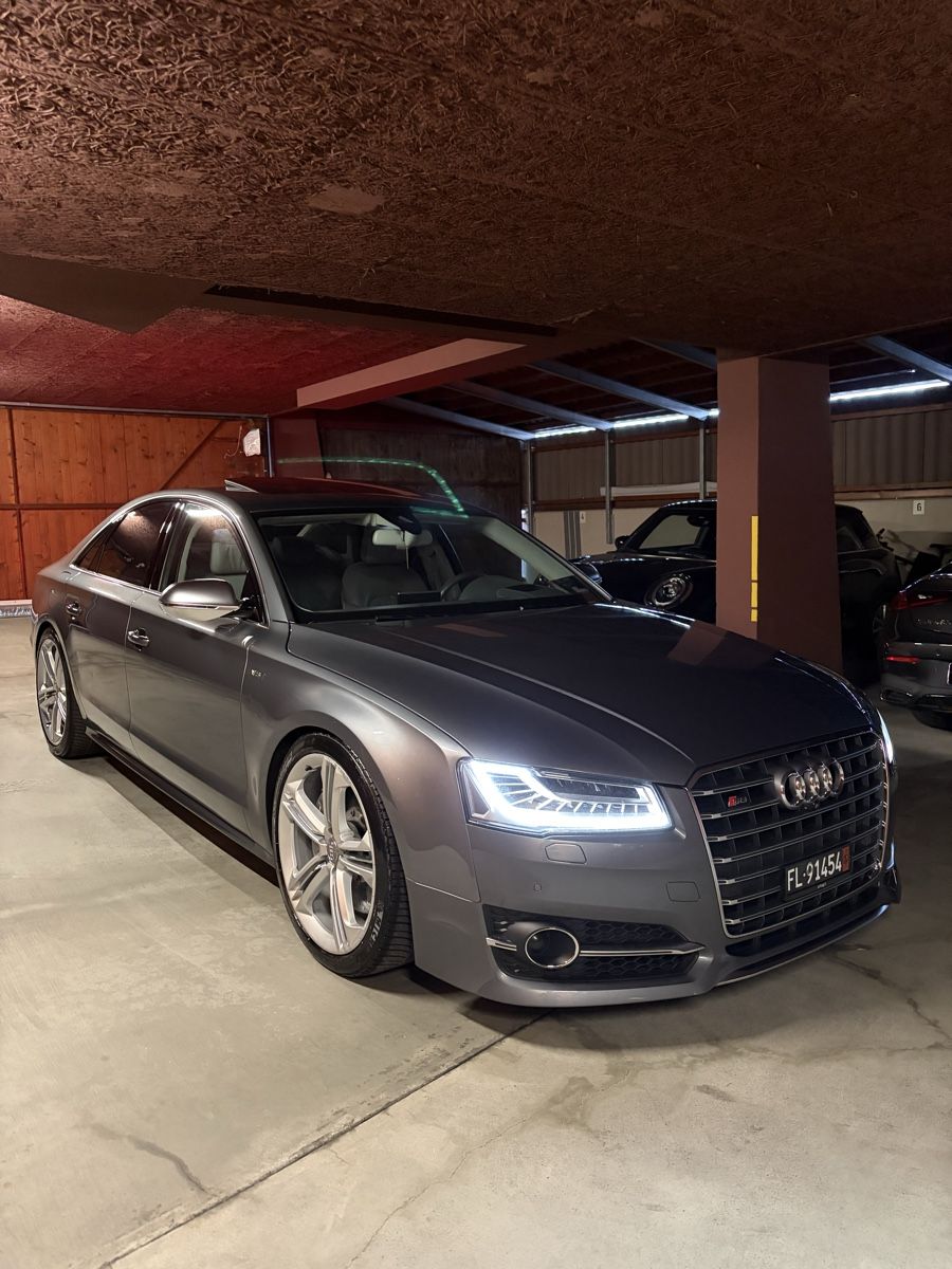 Audi Autos: AUDI S8 Mieten – Gebraucht aus Mols von Mikail.zey01 3