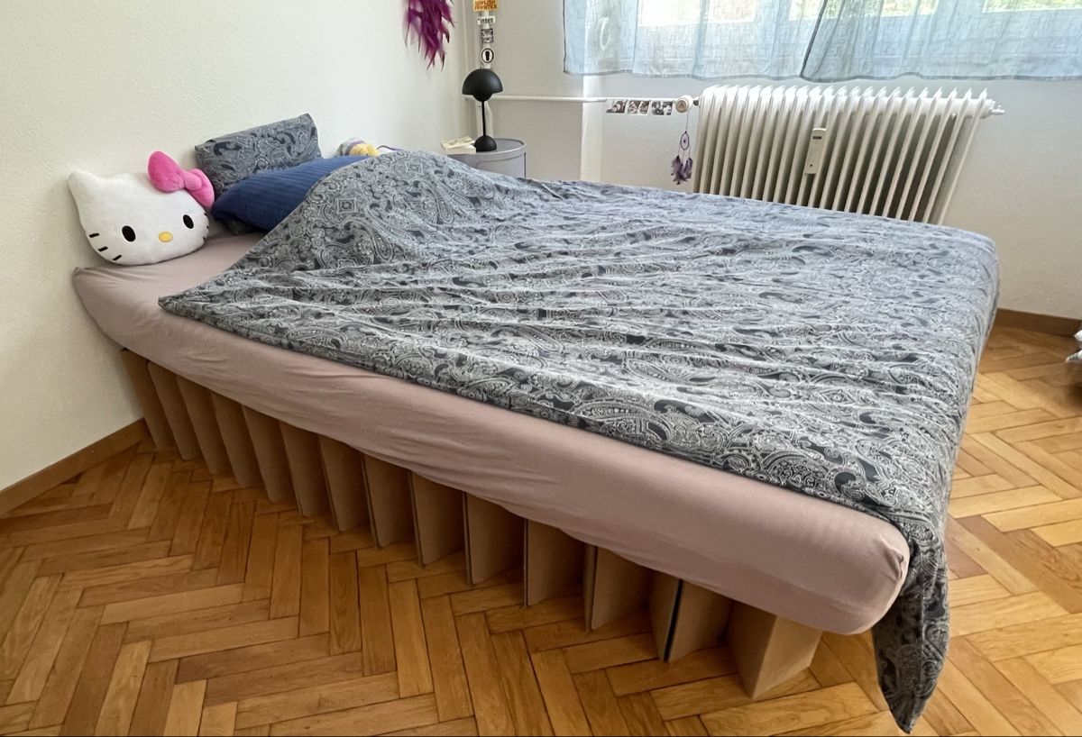Letti: Kartonbett room in a box, 140x200cm – Usato da Zimmerwald venduto da fasiwa