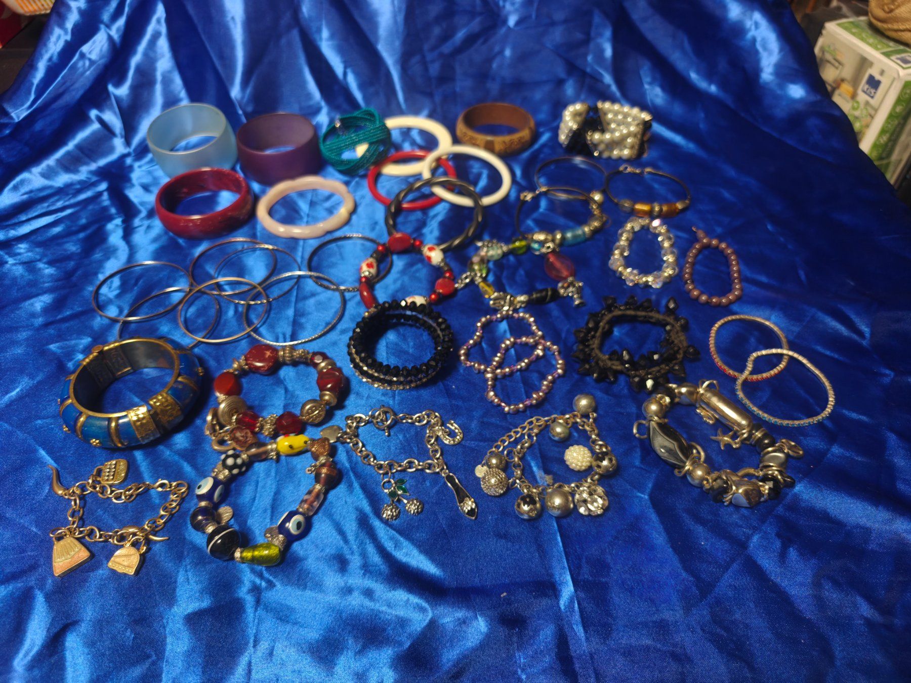 Sonstiger Schmuck: Modeschmuck Armband Konvolut – Gebraucht aus Gutenswil von Vulcano21