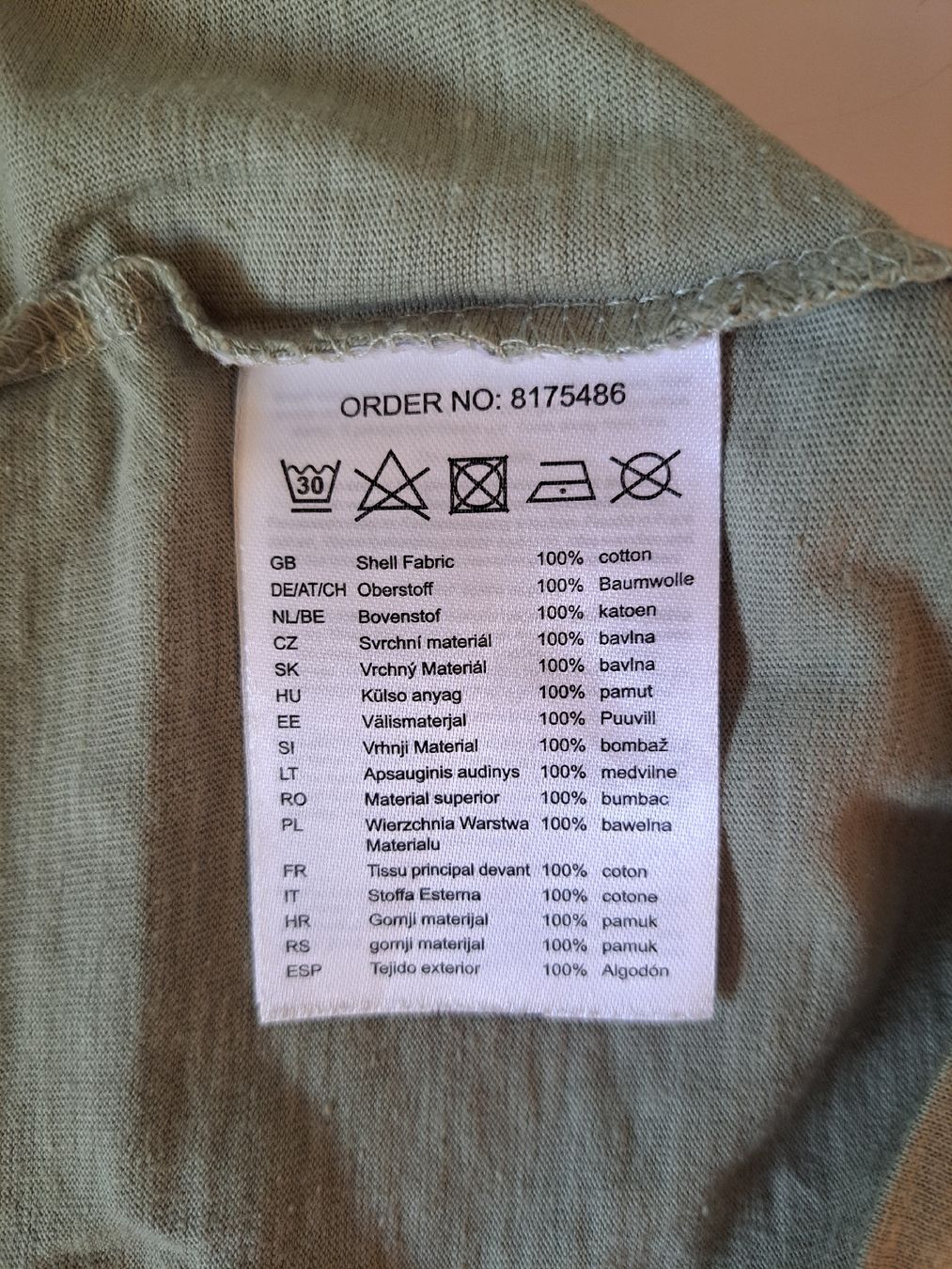 T-shirt: T-Shirt in olivgrün – Usato da Schaffhausen venduto da xJuliax 3