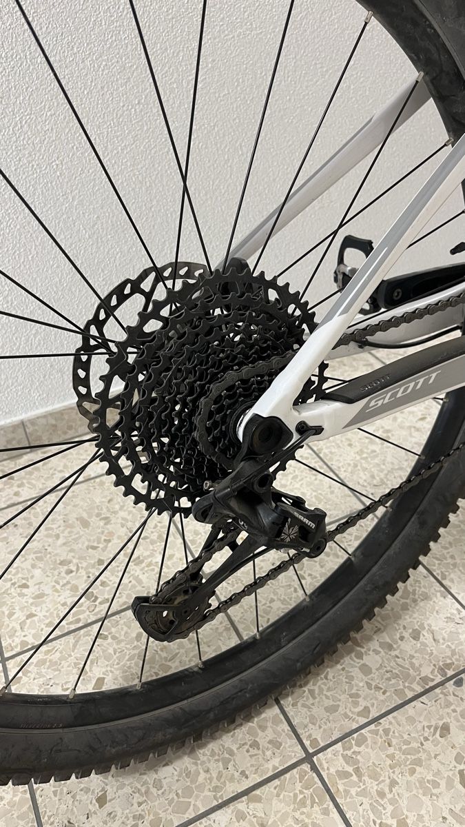 Scott Vélos: Mountainbike Scott Contessa Spark – D'occasion à Eich par Warthli 4