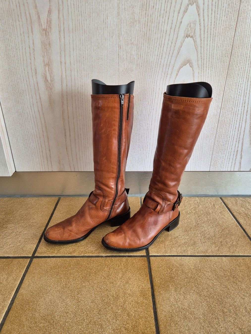 Damenschuhe: Lederstiefel – Gebraucht aus Domat/Ems von cowi 2