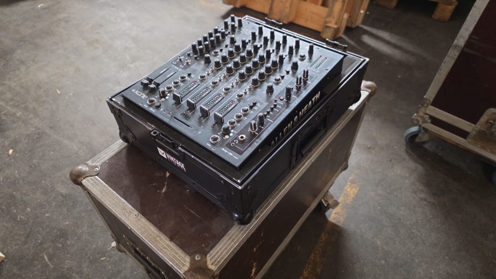 Allen & Heath Mischpulte: Allen & Heath XONE92 Case Schwarz – Gebraucht aus Zürich von Ronja_Stoffel99 1