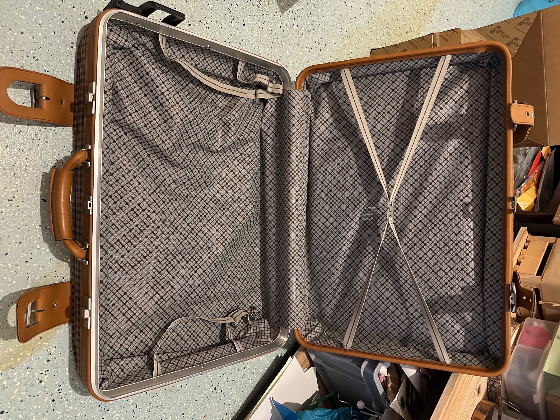 Valigie: Alter Koffer – Usato da Möhlin venduto da Reisejas 2