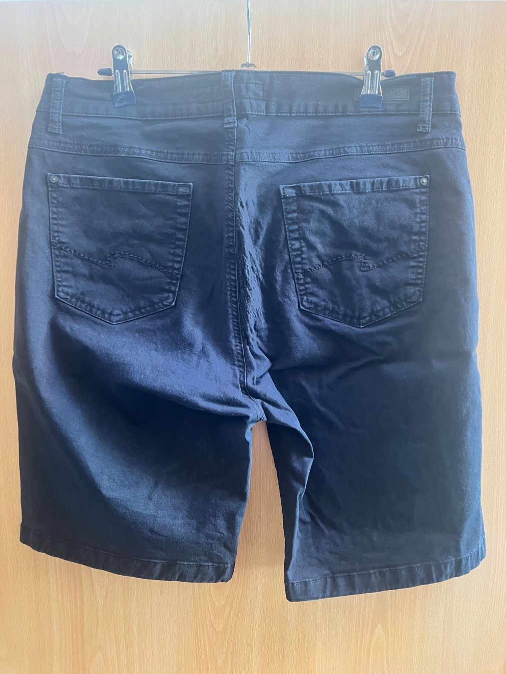 Angels Pantalons: Angels Shorts – D'occasion à Schmitten FR par MrsKingKerosin 1