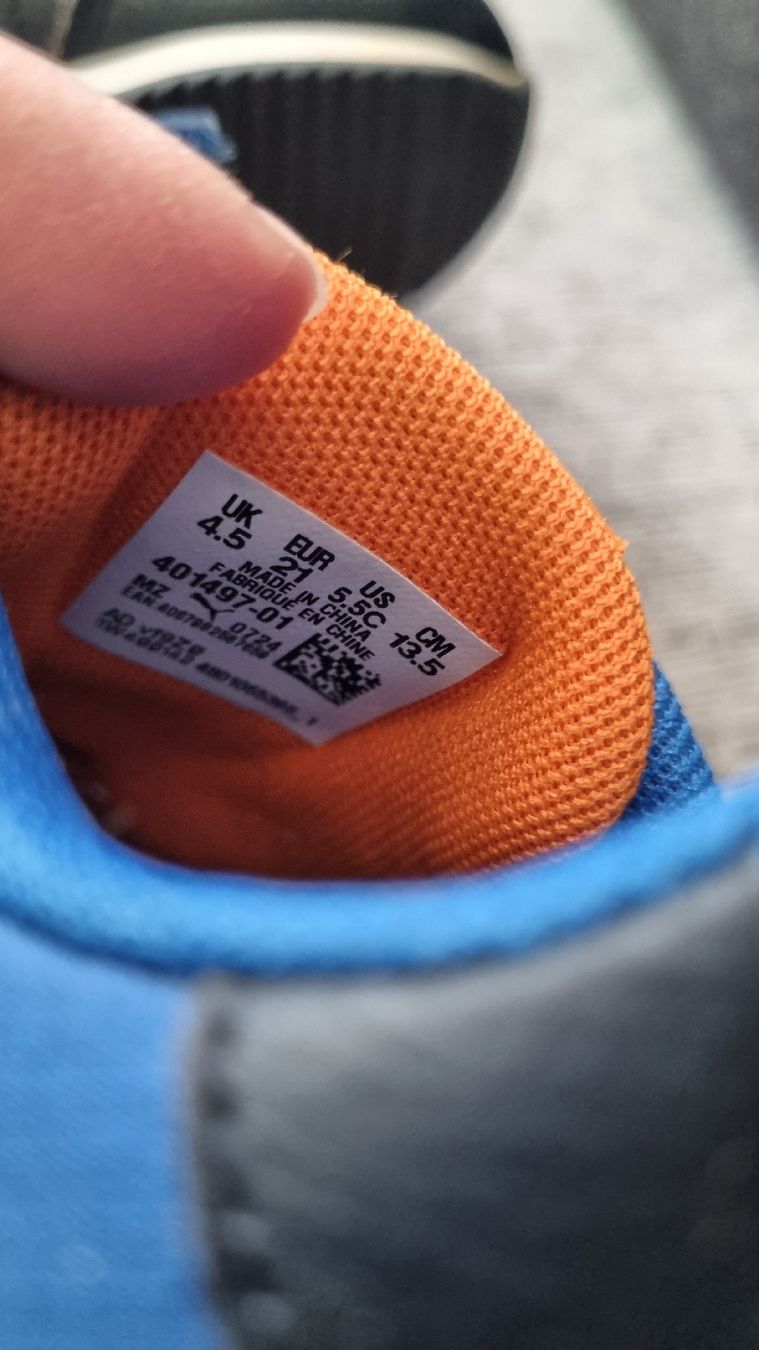 Puma Scarpe per ragazzi: Puma Sneakers Gr. 21 aus erster Hand  – Usato da Zürich venduto da samazi 3
