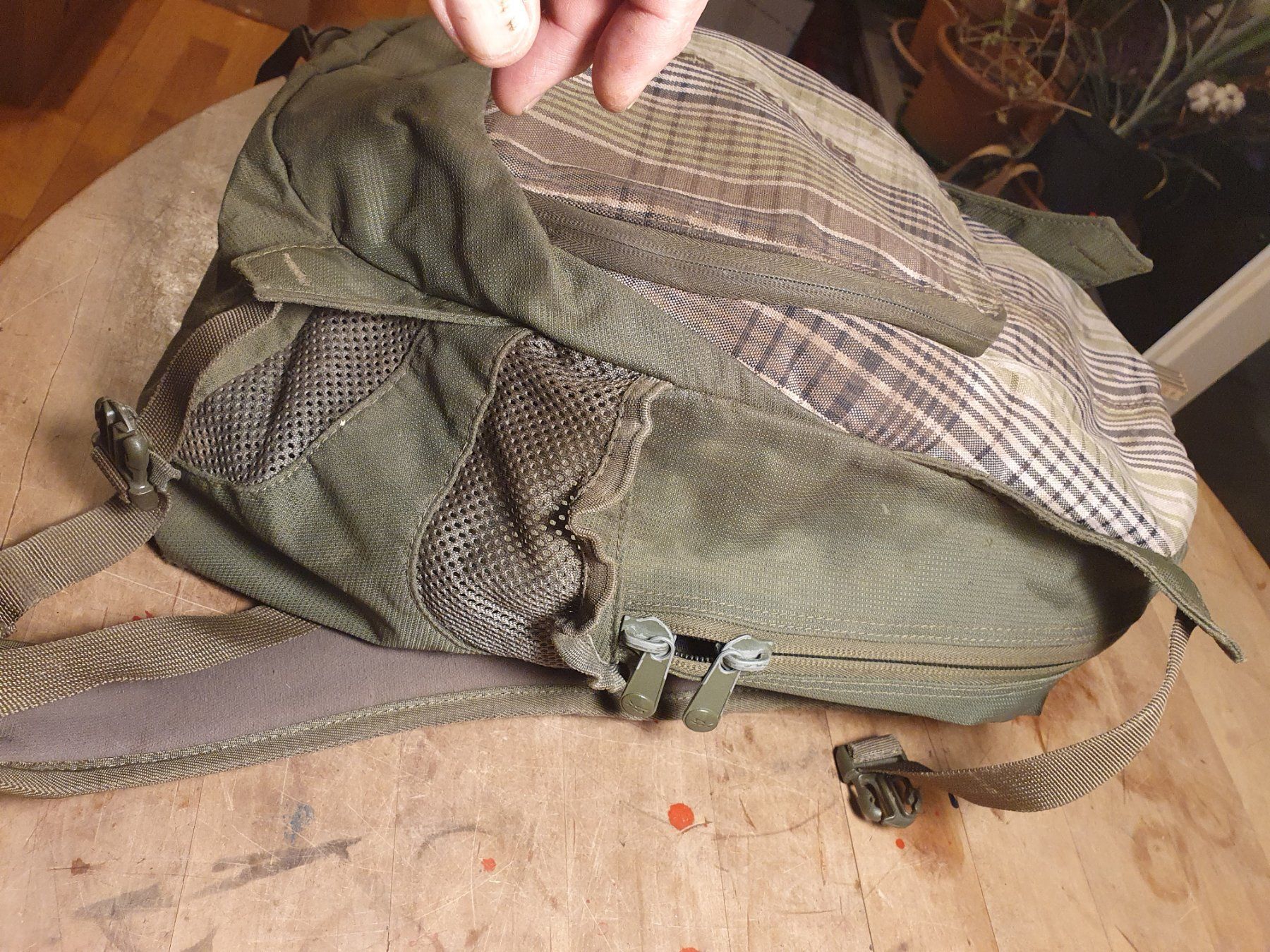 Dakine Zaini: Dakine Rucksack Grün – Usato da Zürich venduto da dialout 2