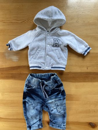 Baby Set Grösse 56, Jacke mit Hose Top Zustand!