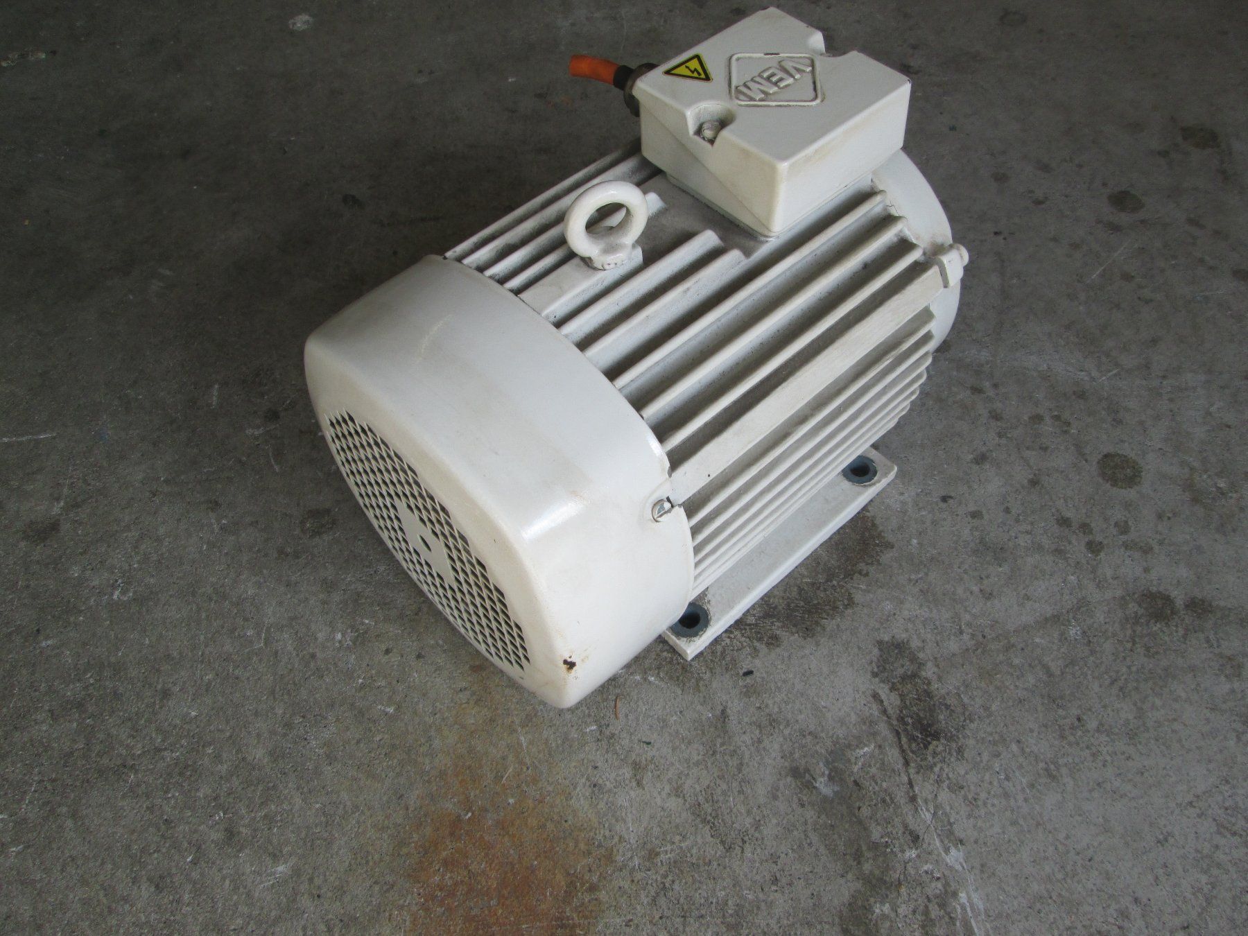 Moteurs: Elektromotor 1.1kW – D'occasion à Steffisburg par Schwabis 3