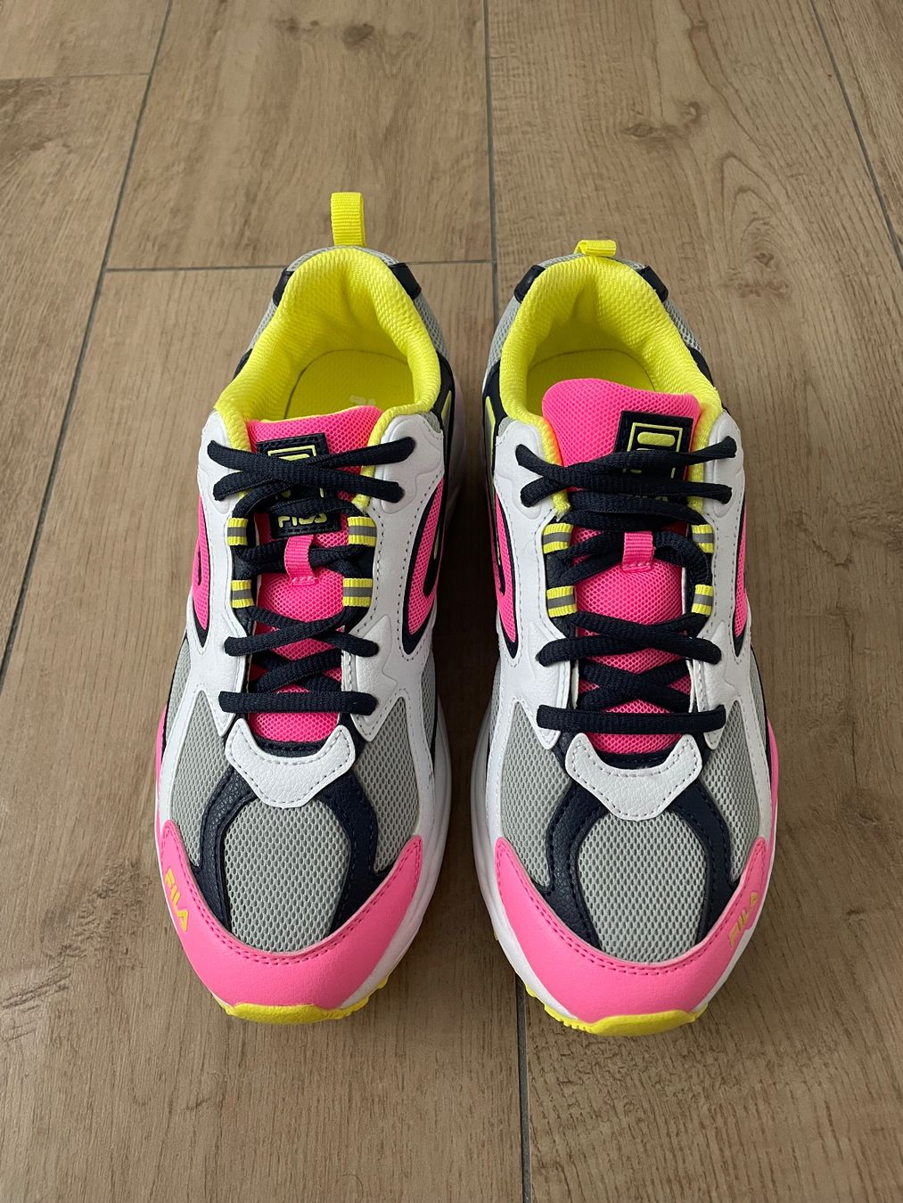 Fila Schuhe für Mädchen: Fila Turnschuhe Gr. 39 NEU – Neu (gemäss Beschreibung) aus Waltenschwil von hansnine 1