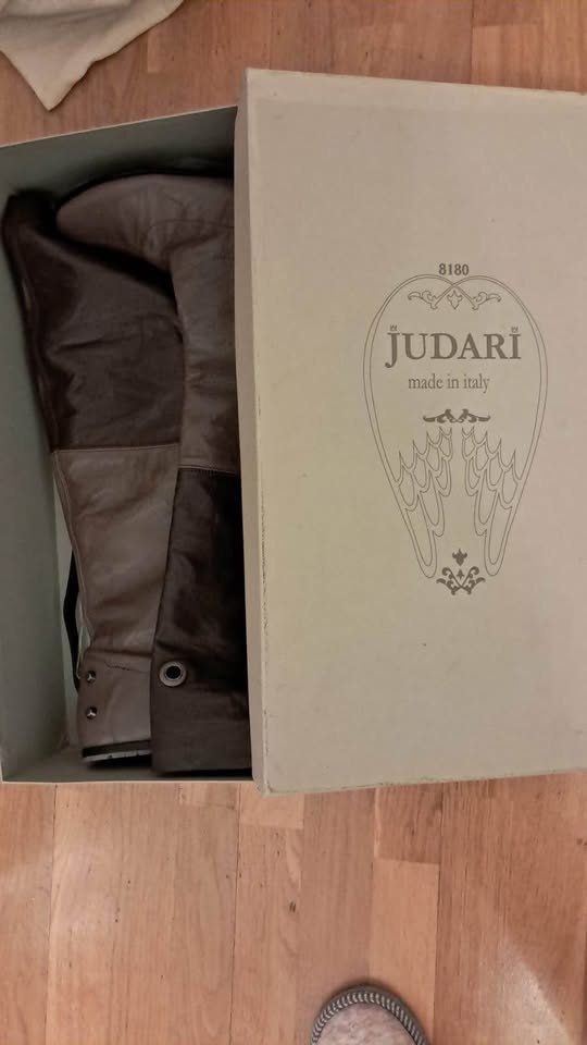 Scarpe da donna: New Leather High boots CHF 170.00 – Nuovo (secondo la descrizione) da Zürich venduto da yul_9mmz 1