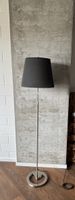 Stehlampe Metall schwarz, guter Zustand