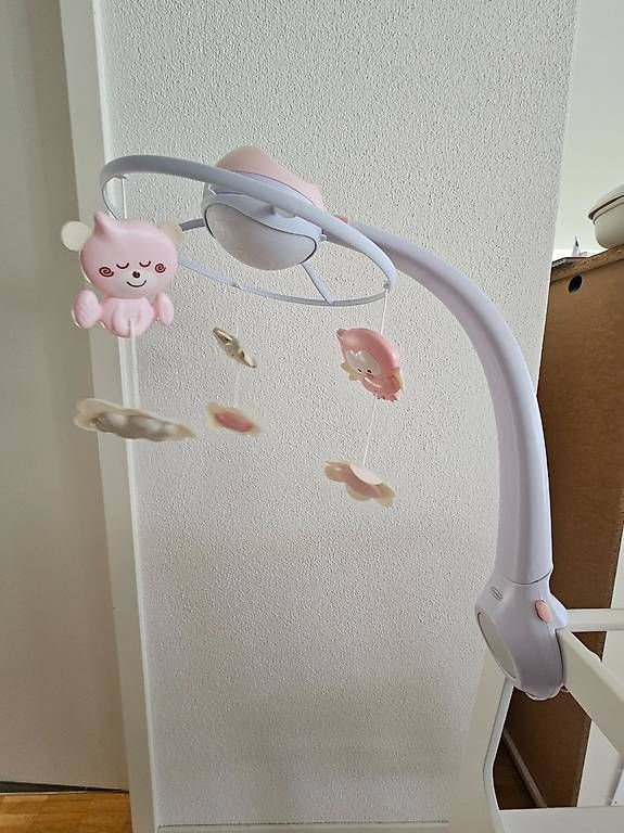 Giocattoli: Mobile von Infantino rosa – Usato da Wetzikon ZH venduto da vanessa19v