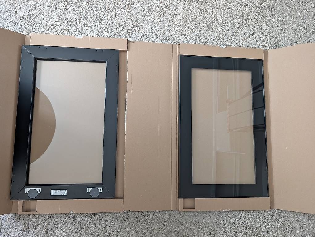 Ikea Portes: Ikea Besta Glassvik Tür – D'occasion à Zürich par bella2903