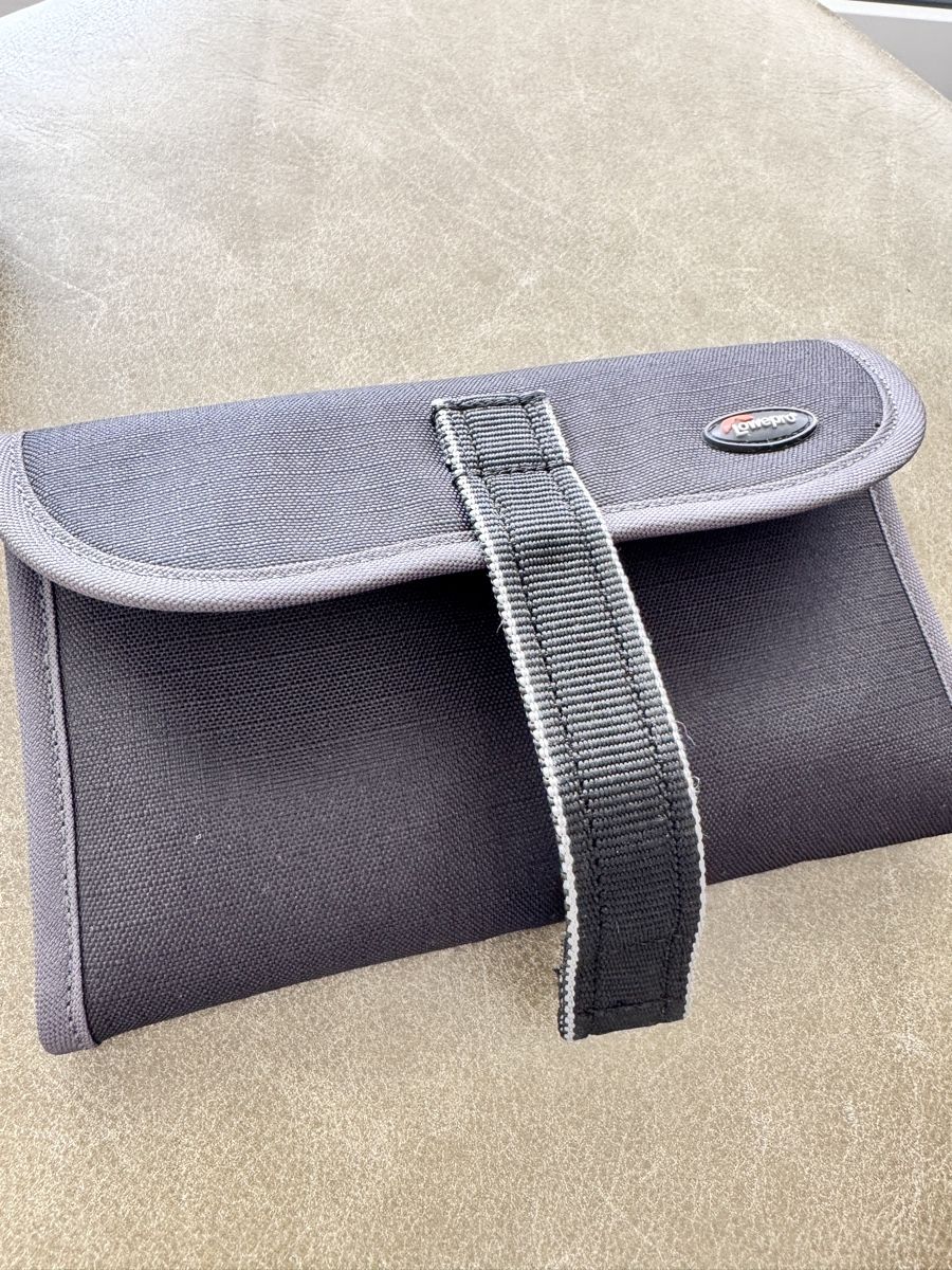 Filtri: Lowepro bag includes Marumi 52mm ND8 Filter & Step Ring  – Usato da Jonen venduto da chrispluess