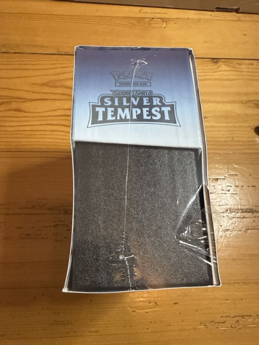 Pokémon Sammelbilder & Trading cards: Pokemon Silver Tempest EN Elite Trainer Box – Neu (gemäss Beschreibung) aus Root von Golddiggerfranky 1