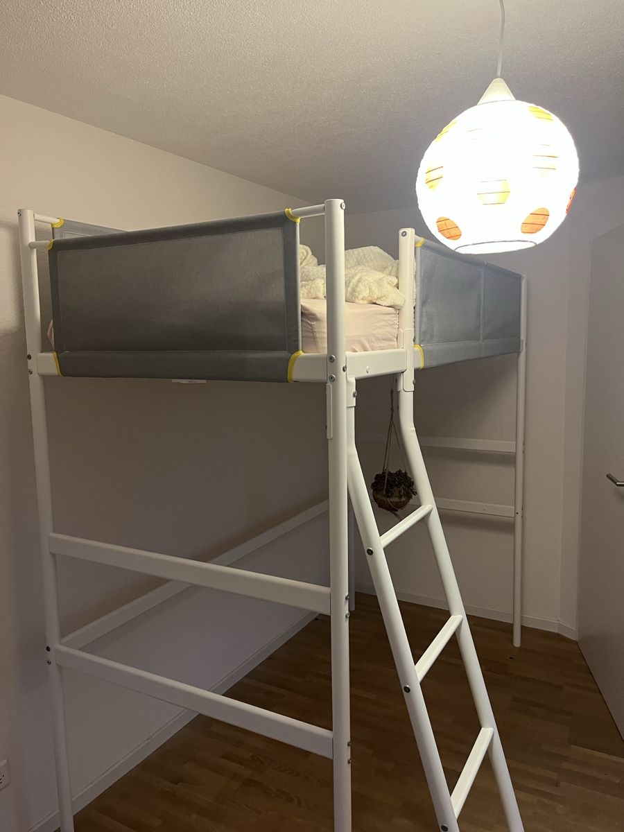 Ikea Letti: Hochbett inc. matratze – Usato da Altendorf venduto da mat_w5yq 2