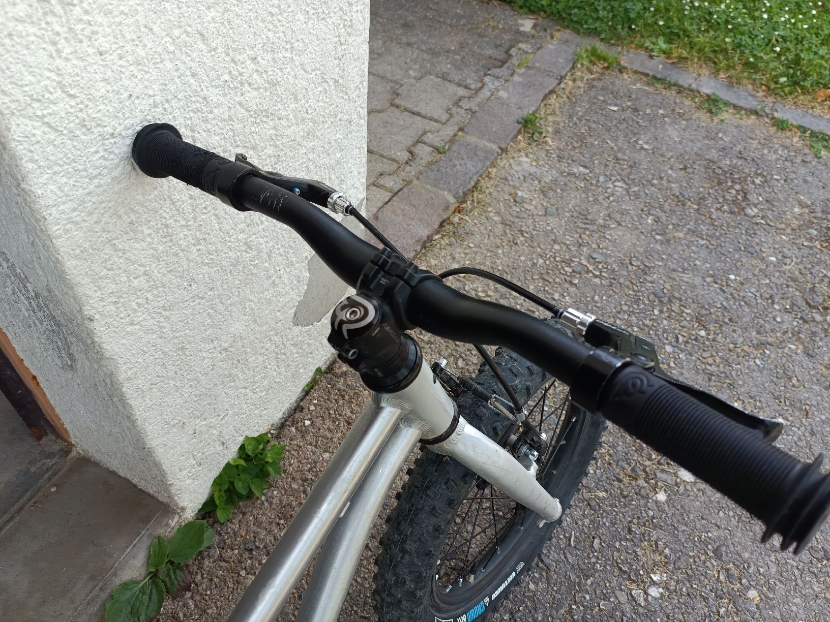 Early Rider Velos: Early rider seeker 16 – Gebraucht aus Chavannes-de-Bogis von Skyhawk3 2