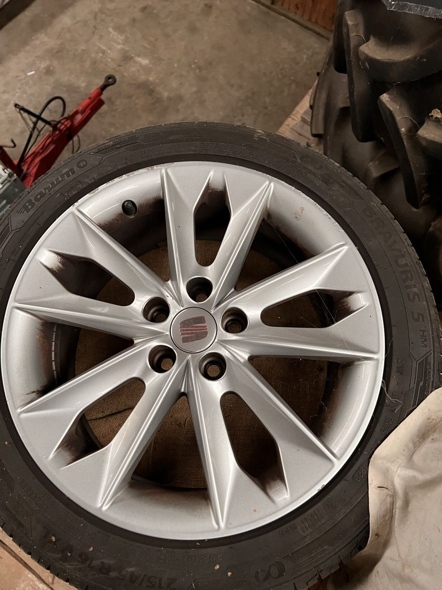Seat Pneumatici & Ruote complete: Seat Felgen – Usato da Röschenz venduto da aku1966