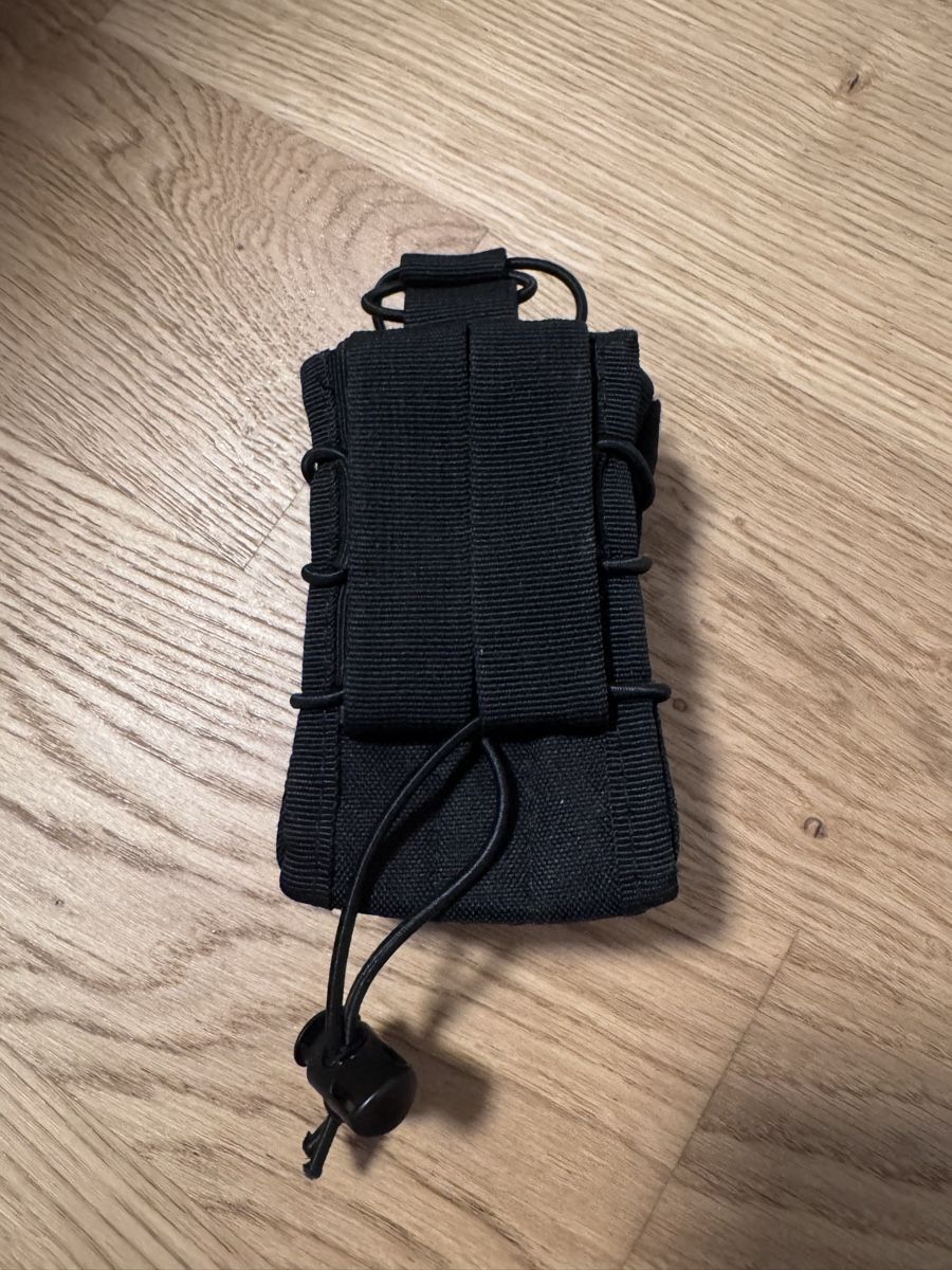 Borse: 2 Magazintasche schwarz neu – Usato da Herisau venduto da XenonSniper 1