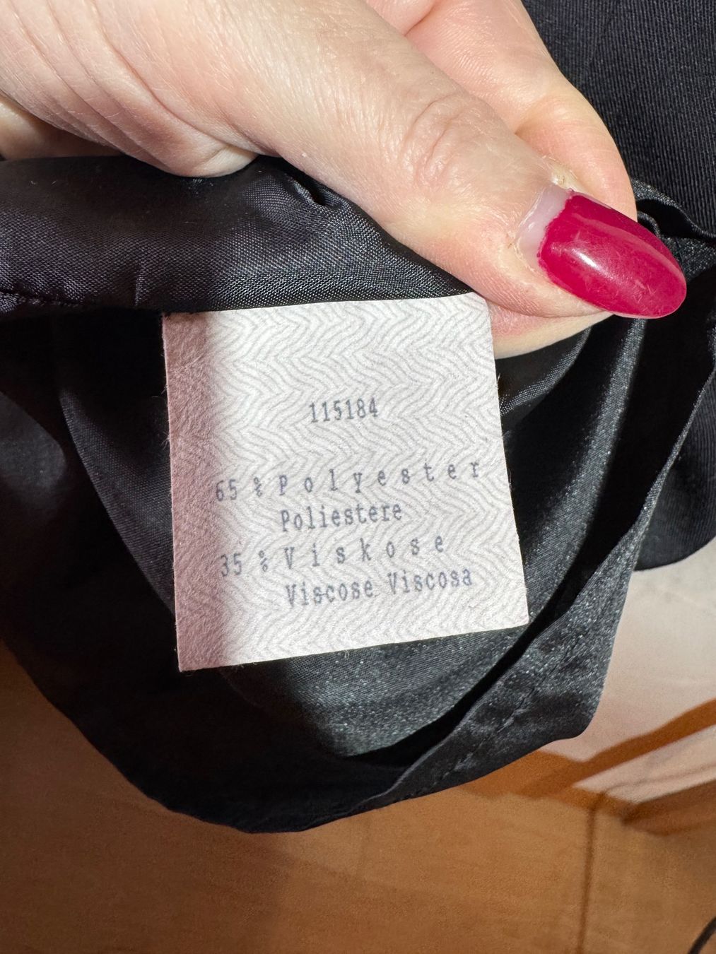 Vestiti: Schwarzes Etuikleid ca Gr. M – Usato da Grosswangen venduto da SALE_SALE_SALE 2