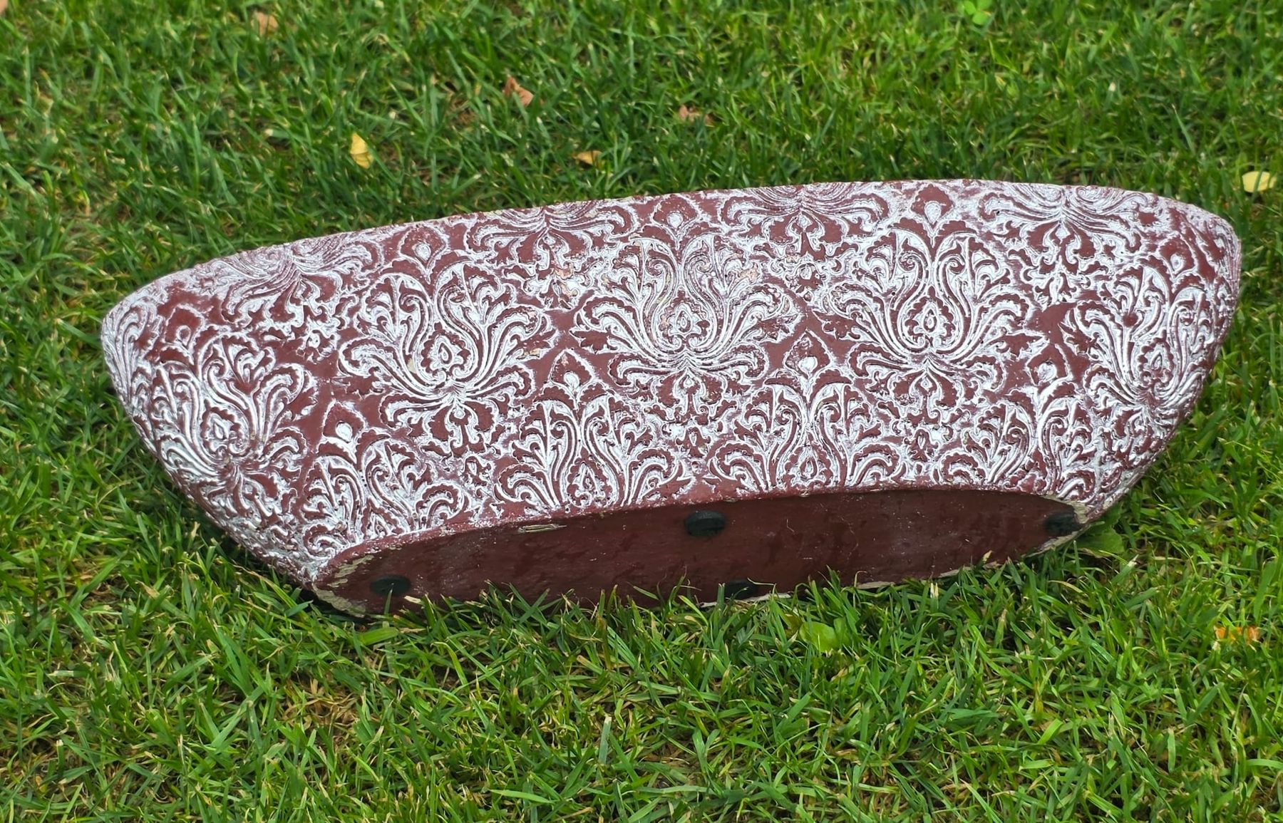 Vase & Récipients: Schöne Blumenvase oval rot mit Muster  – D'occasion à Rheinsulz par Dred 3